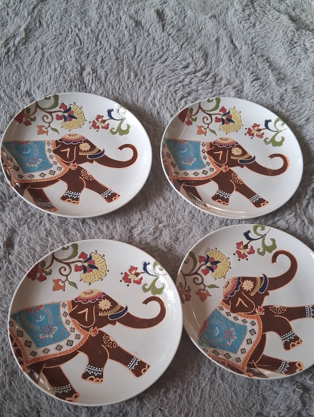 Set Of 4 Dutch Wax Coastline Imports Elephant Salad Plates 8.25”
